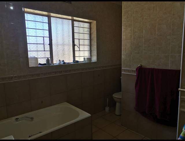 3 BEDROOM HOUSE FOR SALE IN DUNNOTTAR